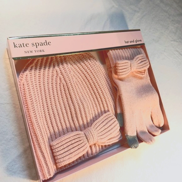 kate spade Accessories - Kate Spade NWT Winter Hat Glove Set Knit Pink Women's One Size